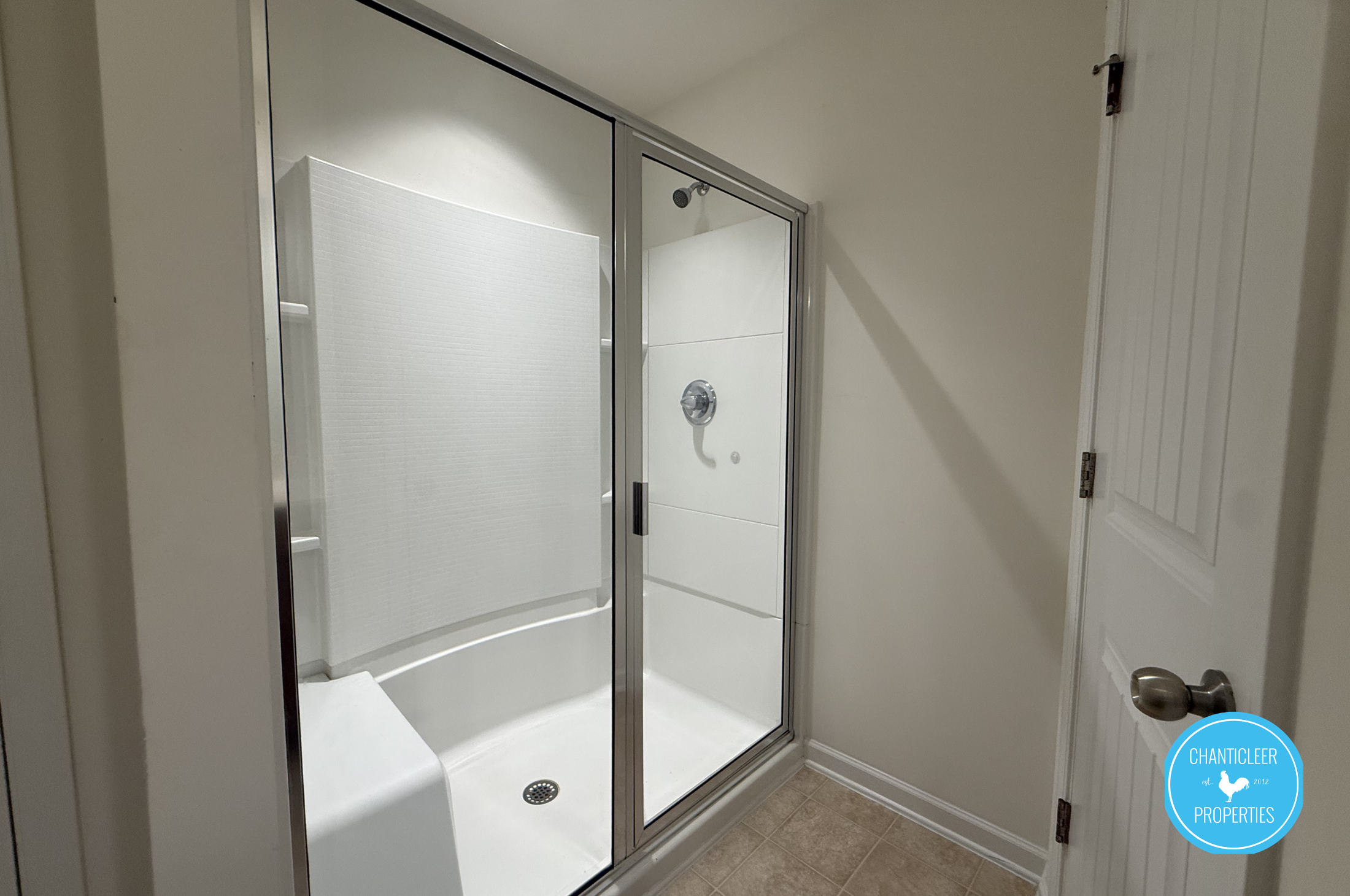 49 E Grove Point Dr photo 19