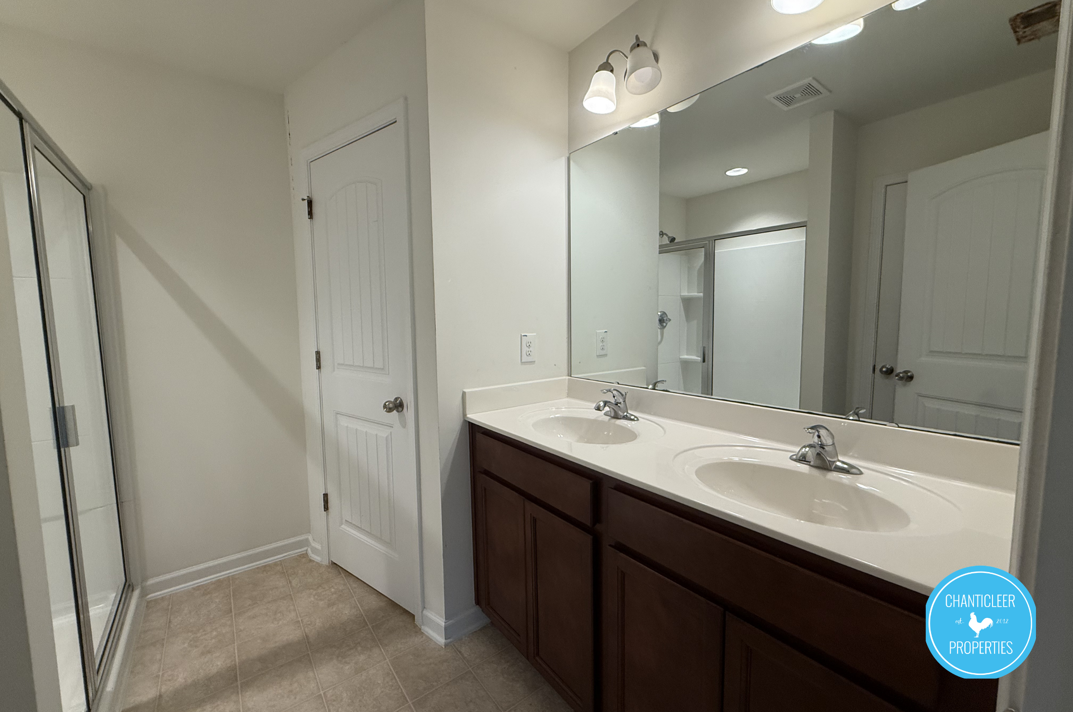 49 E Grove Point Dr photo 21