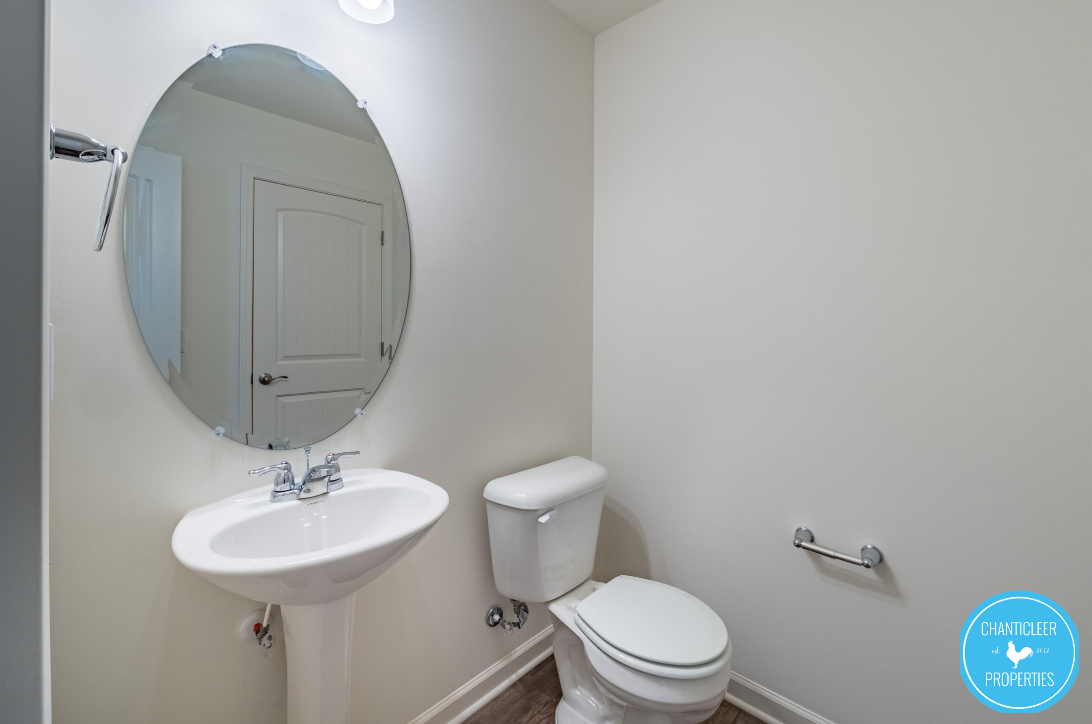 8 Rochambeau Court photo 11