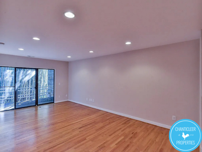 130 East Longview Street photo 13