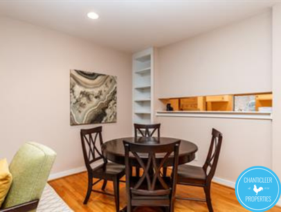 130 East Longview Street photo 5