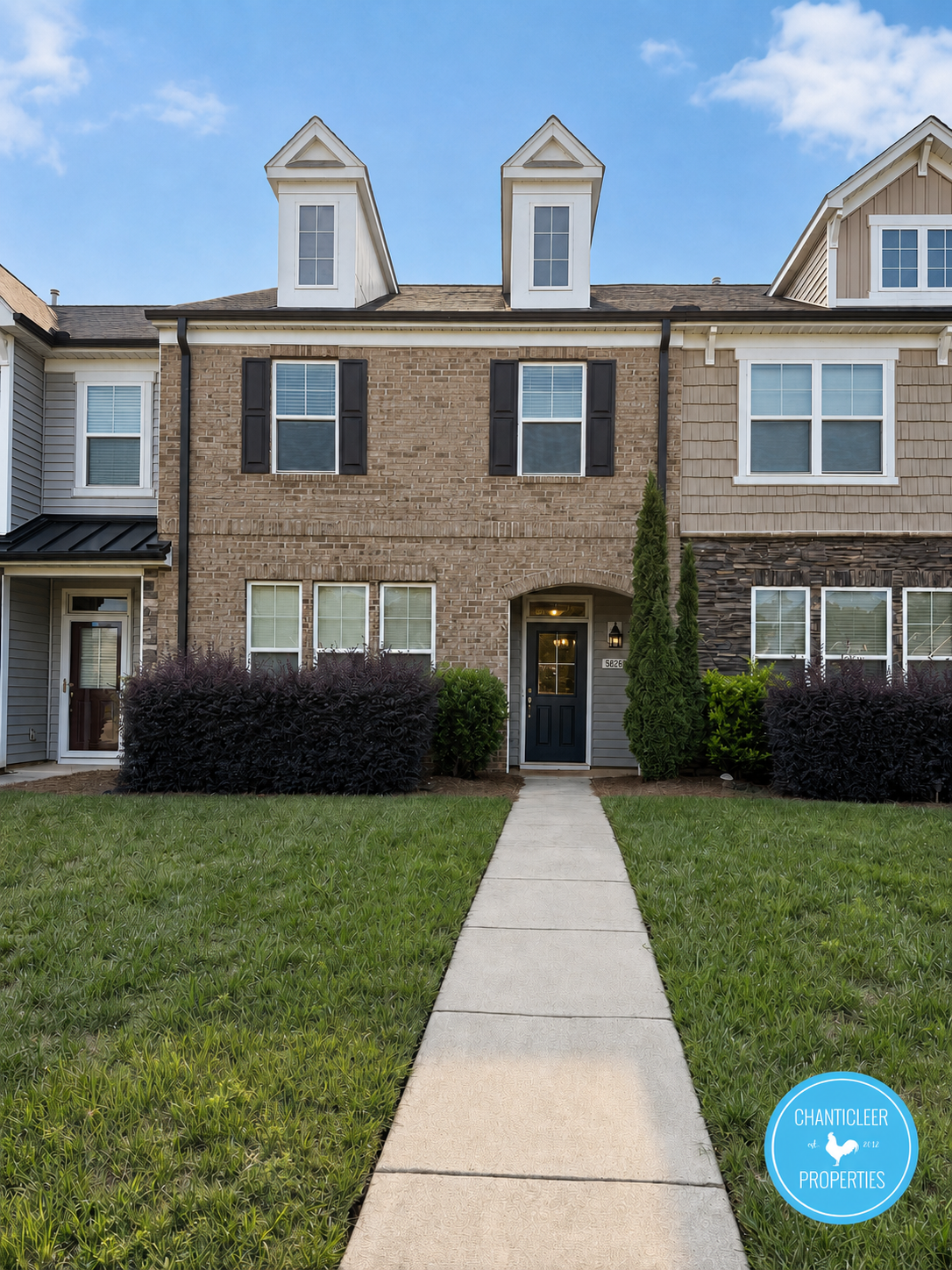 5820 Crestlawn Ct