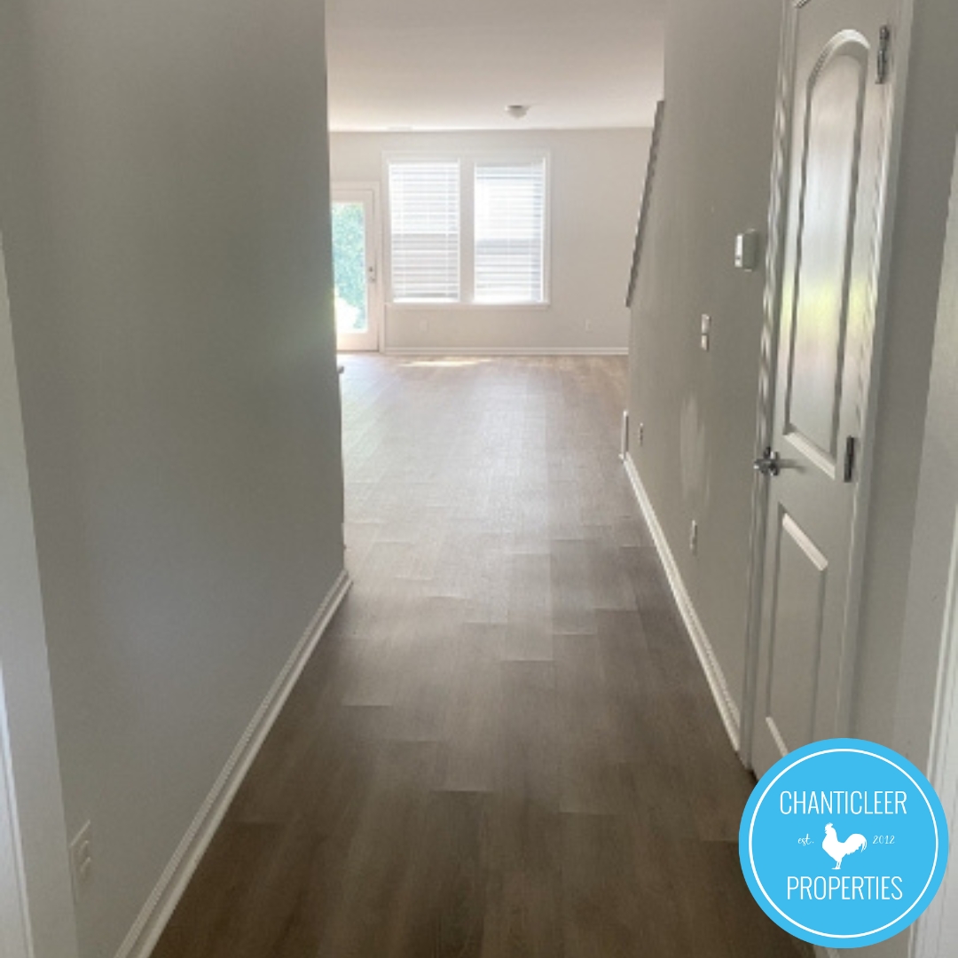 2022 Chipley Drive photo 5
