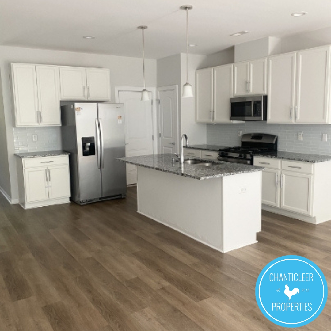 2022 Chipley Drive photo 2