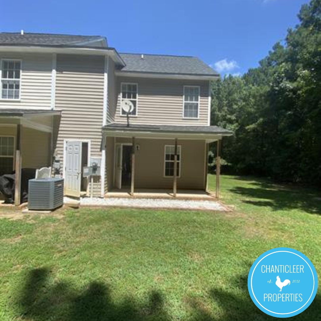124 Gatwick Court photo 21