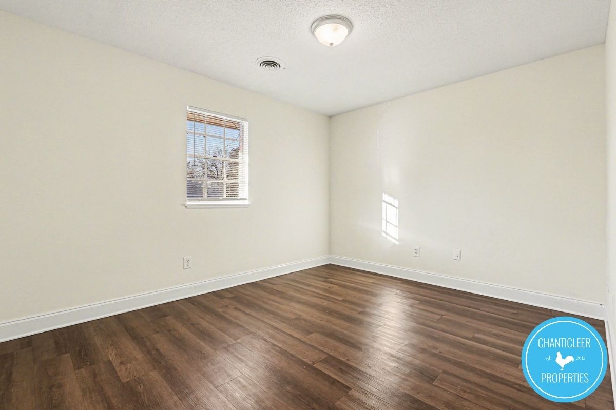 115 Florence St — Unit 7 photo 4