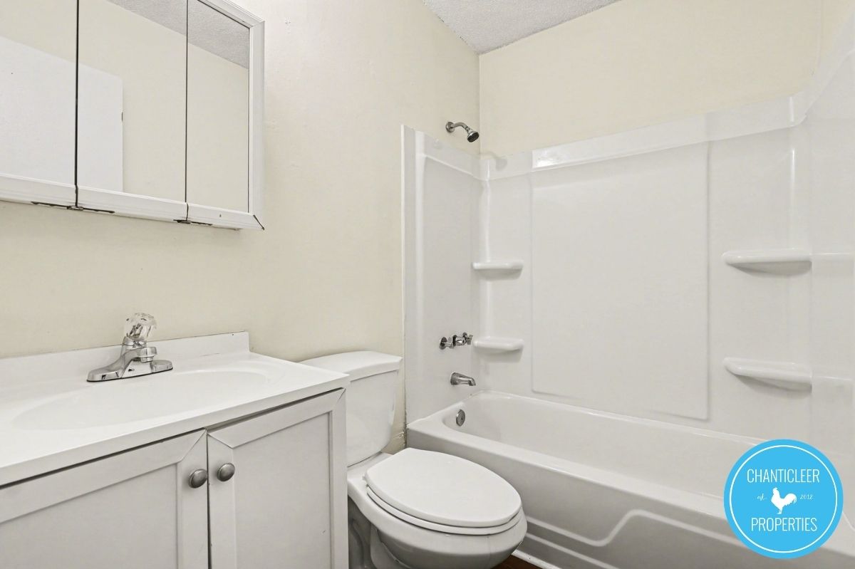 115 Florence St — Unit 7 photo 9