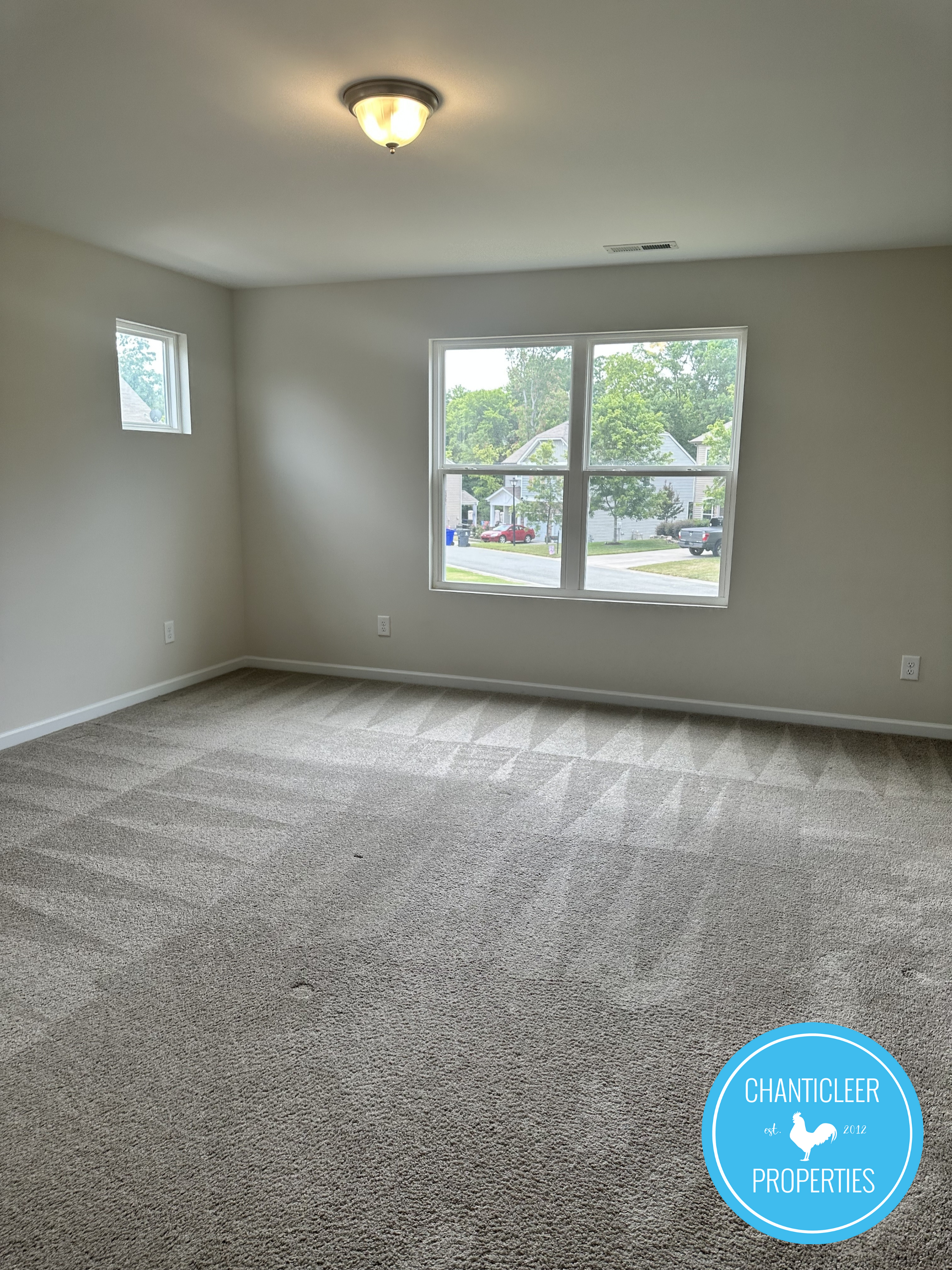 2528 Reynolds Dr photo 7