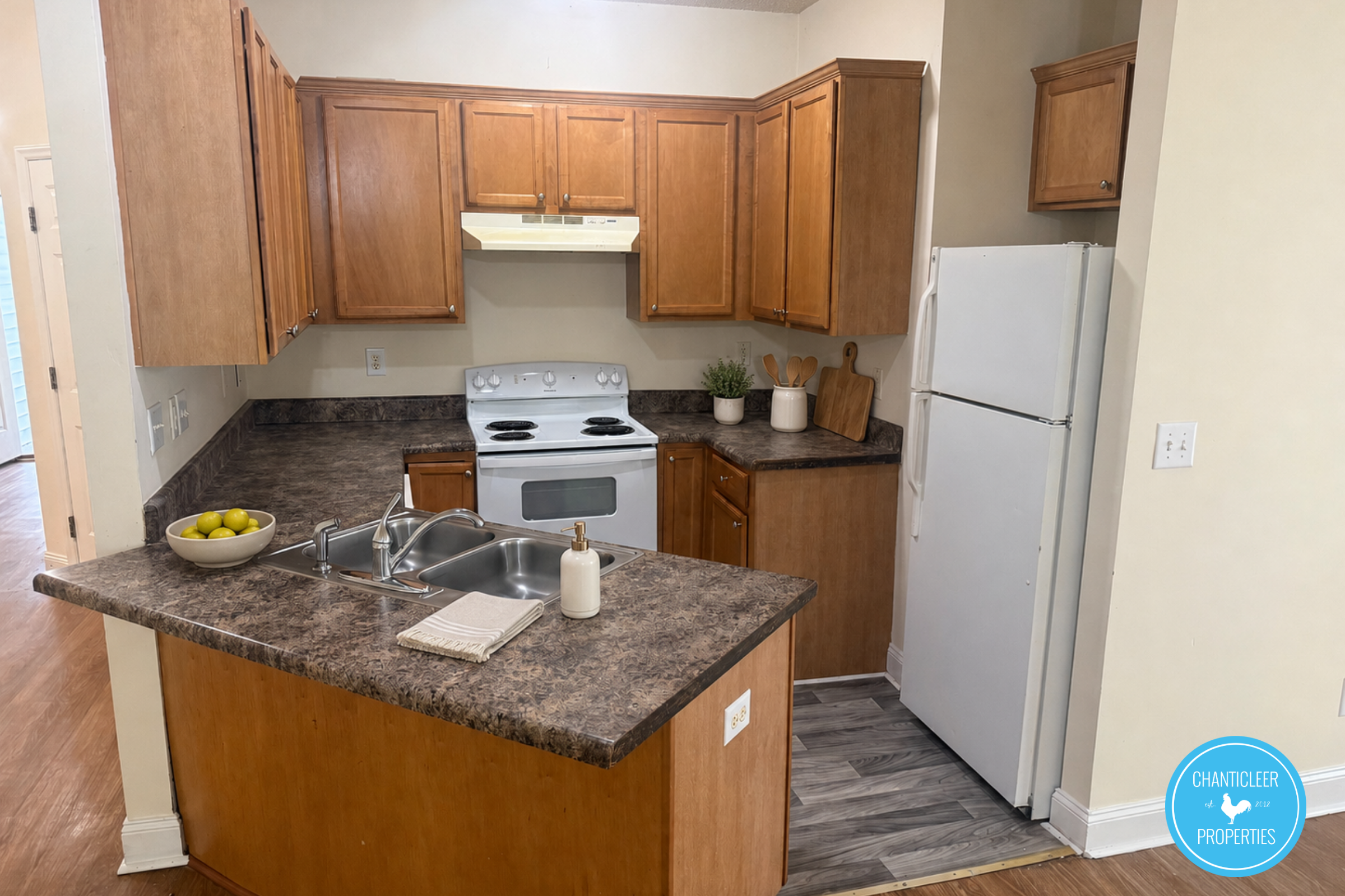 1206 Marne Avenue photo 4