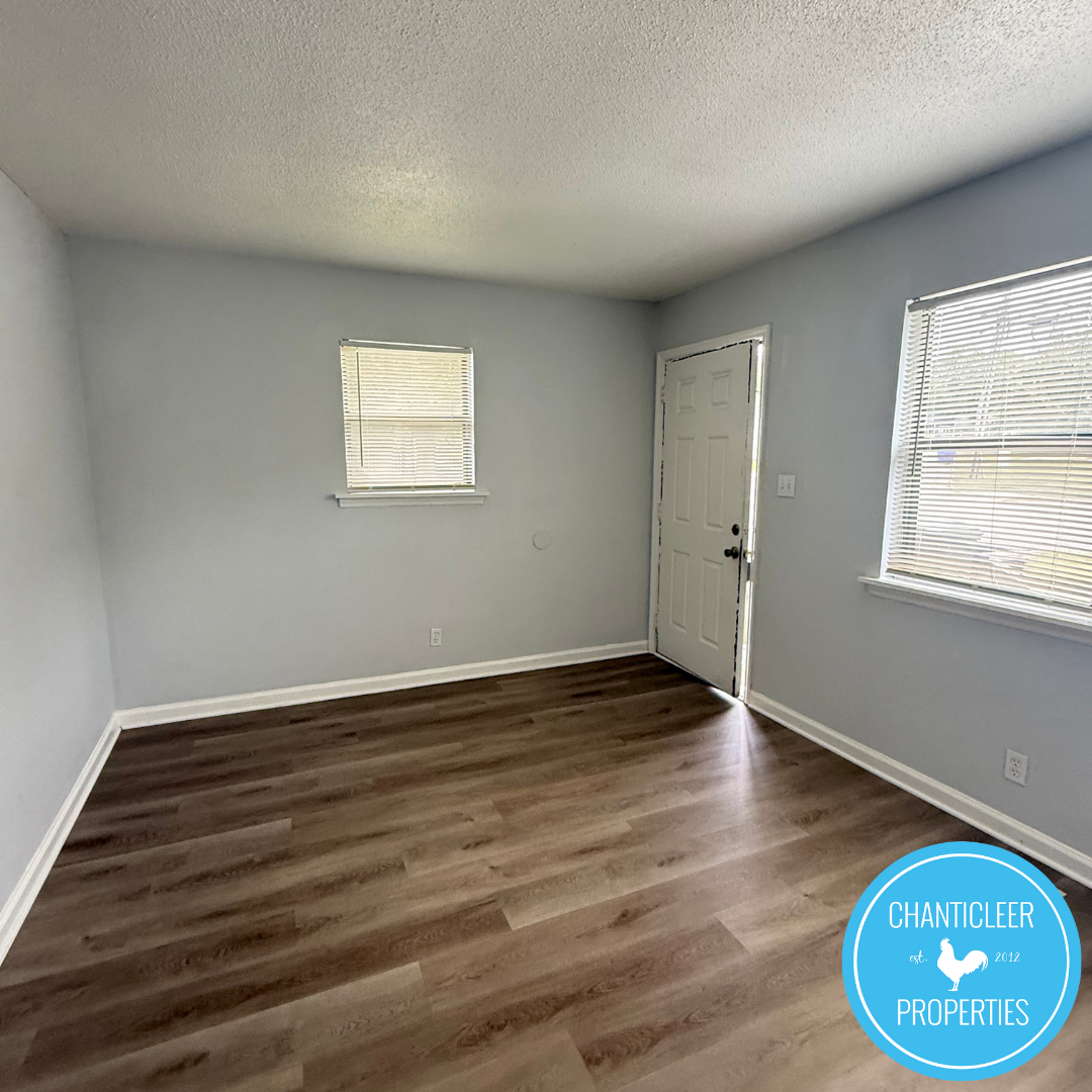 1502 Chapel Hill Road — Unit B photo 3