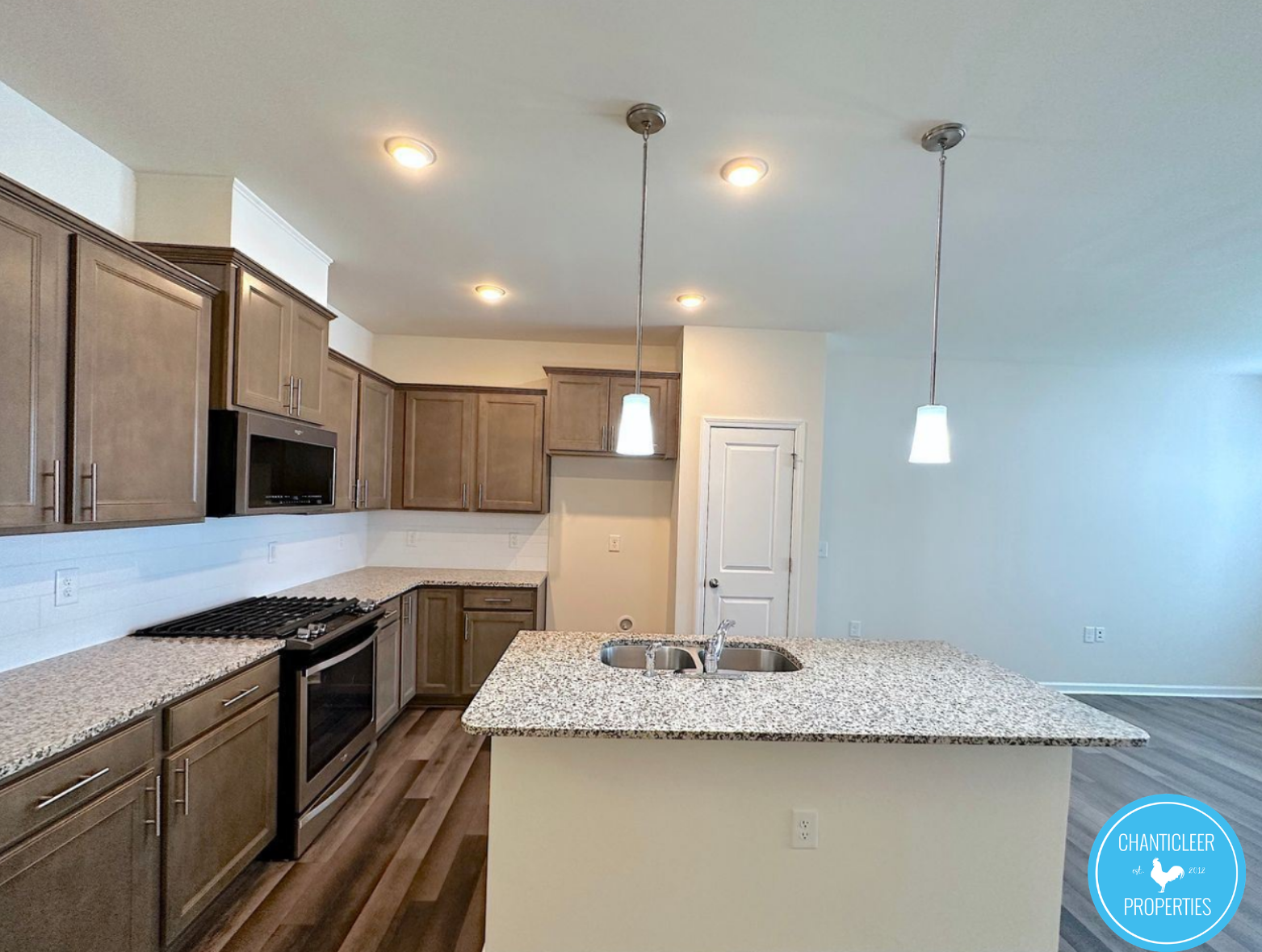 17 Whitesell Way photo 5