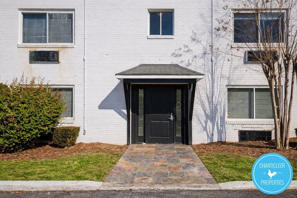 1047 West Academy Street — Unit 12 photo 15