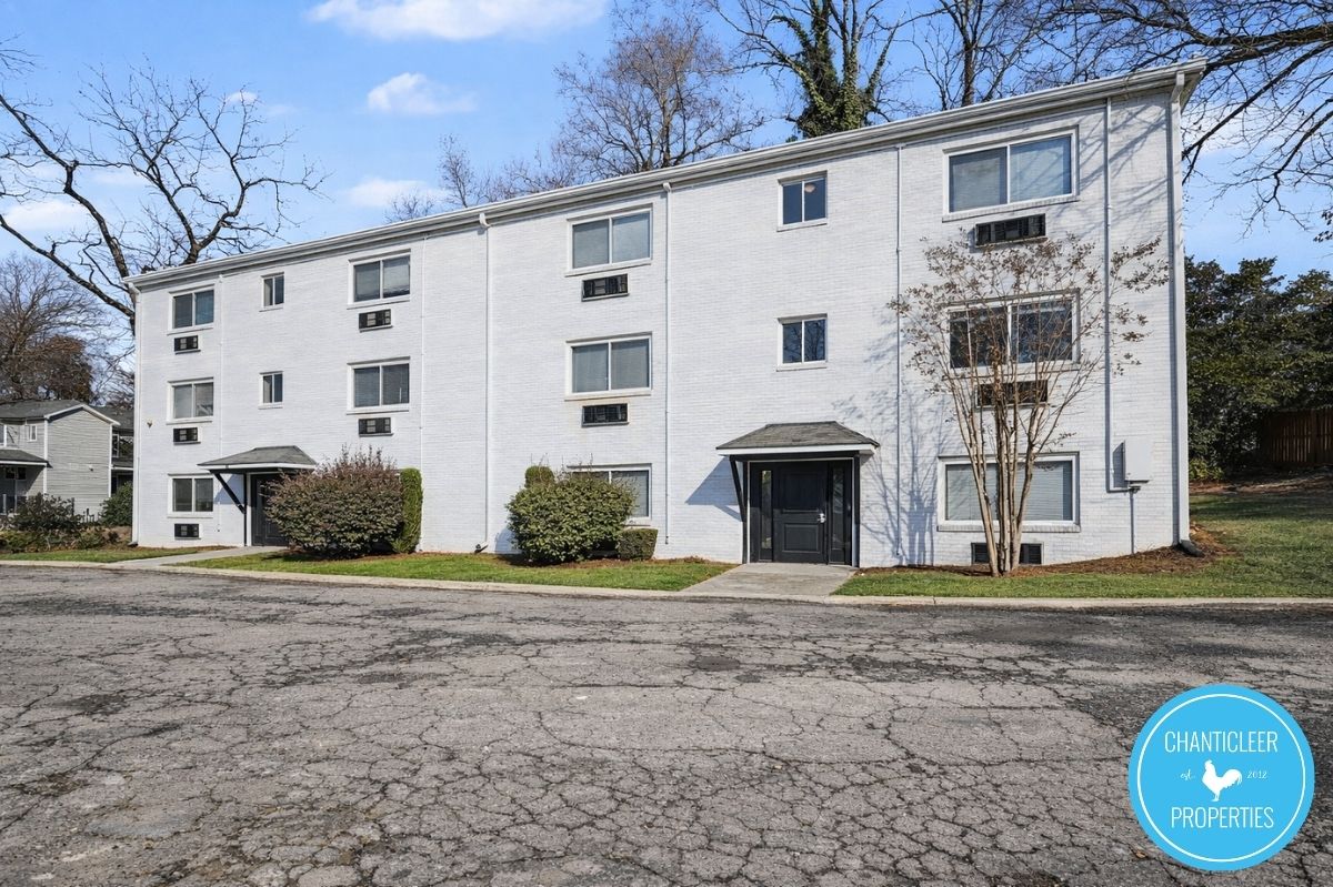 1047 West Academy Street — Unit 12 photo 16